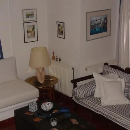 Loukas House Palaiontsiflikion
