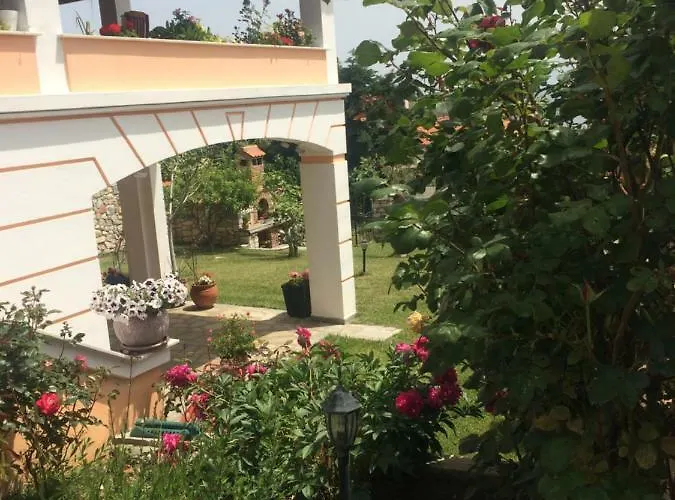 Loukas House Сasa de vacaciones PalaiónTsiflíkion